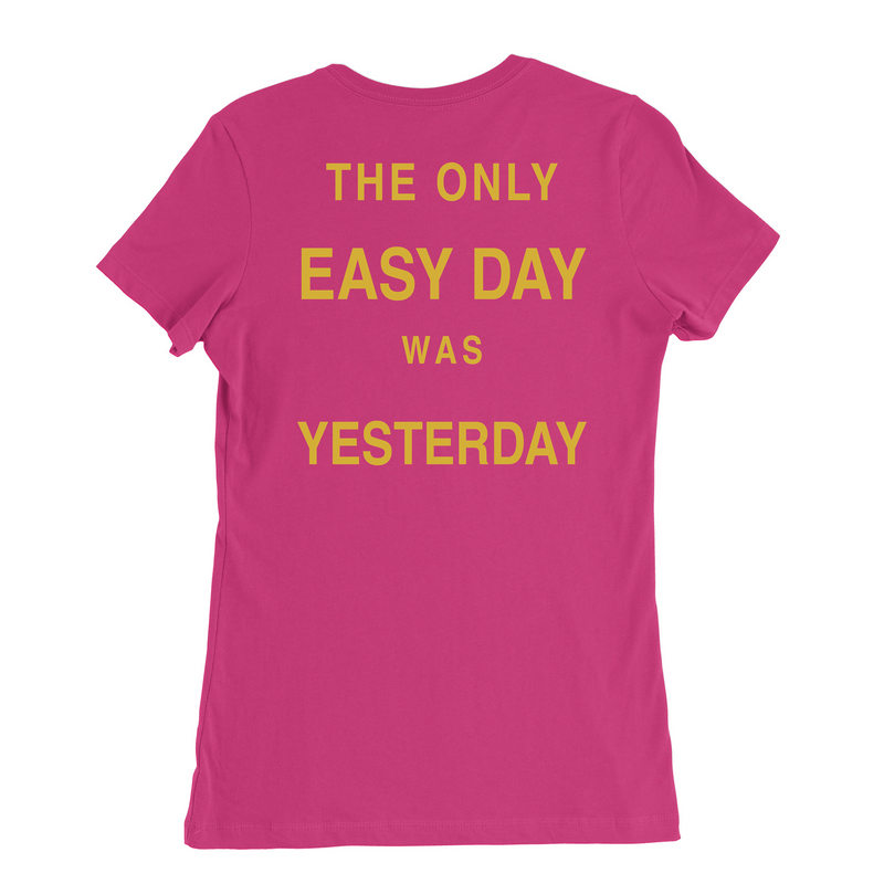 Womens Medium Berry Style_T-Shirt